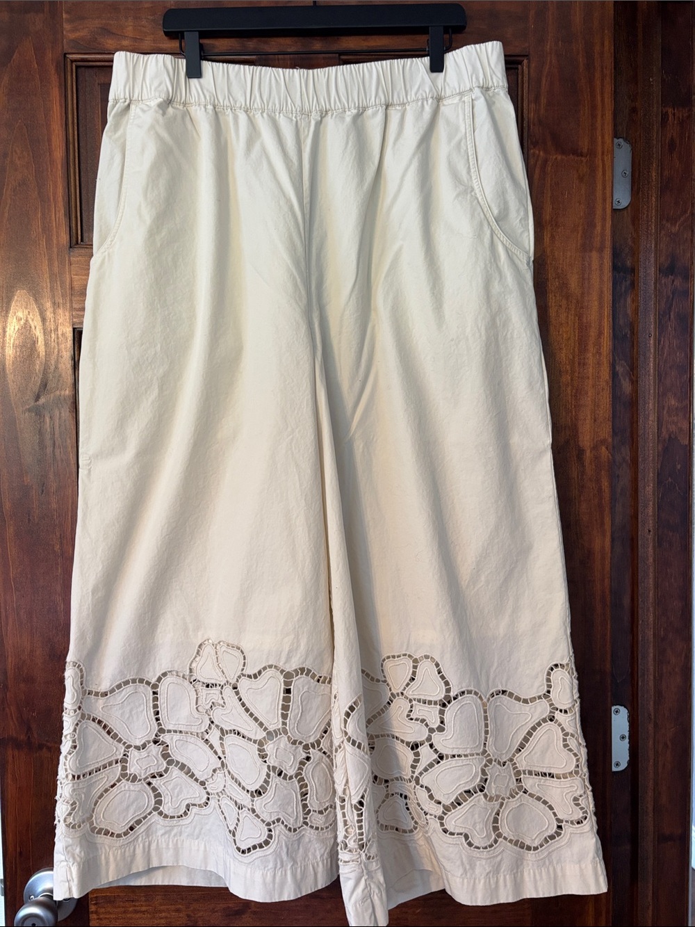 Banana Republic  Pull On Wide-Leg Ankle Pants with Embroidered Poplin XL
